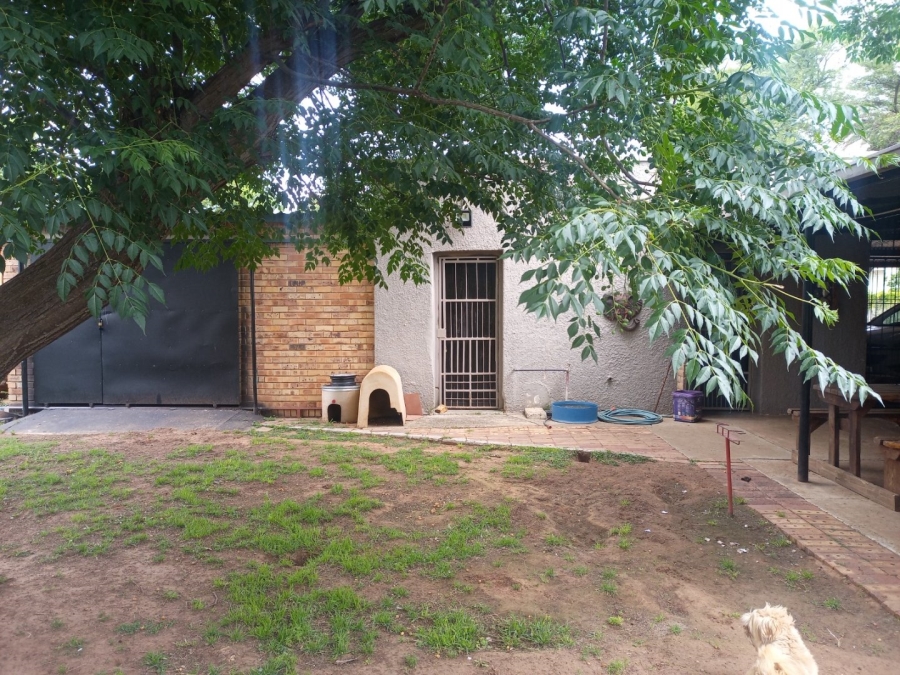 3 Bedroom Property for Sale in Wolmaransstad North West